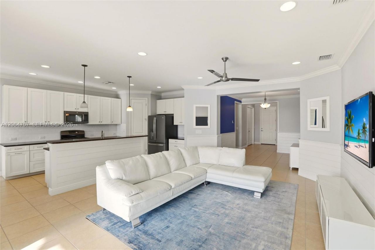 8554 Big Mangrove Dr, Fort Myers, FL 33908 Photo
