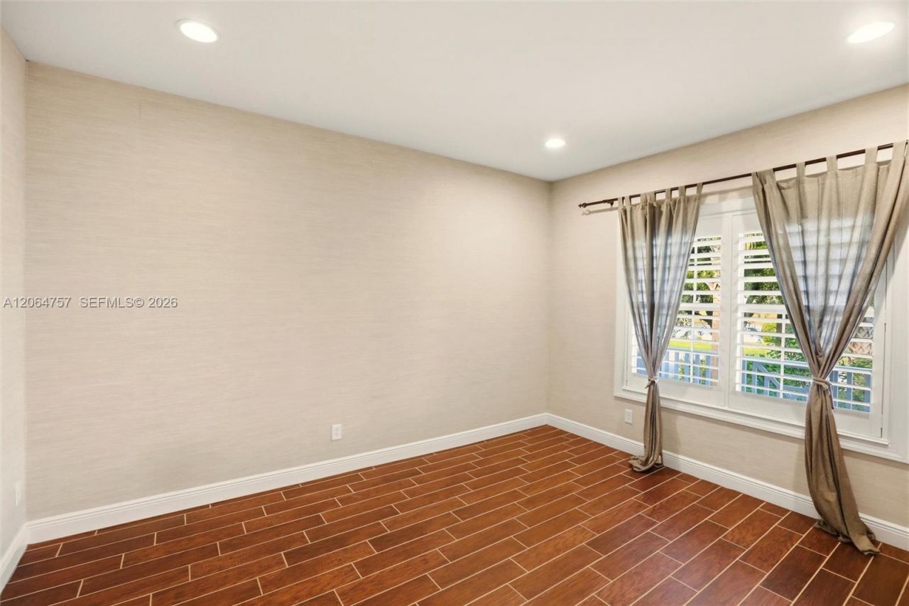 8554 Big Mangrove Dr, Fort Myers, FL 33908 Photo