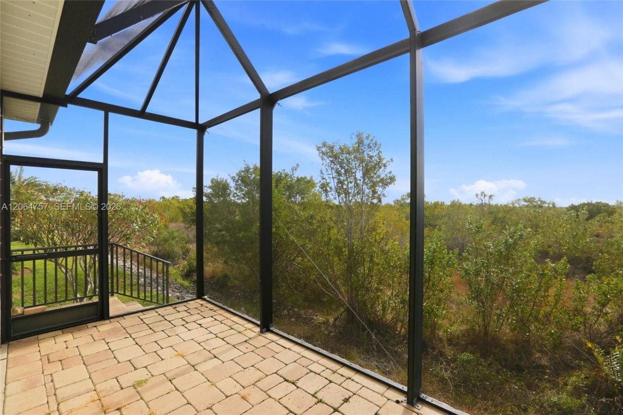 8554 Big Mangrove Dr, Fort Myers, FL 33908 Photo
