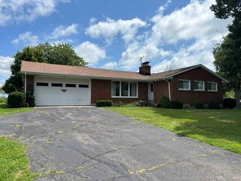 756 S Church Street, New Lebanon, OH 45345 Photo 2