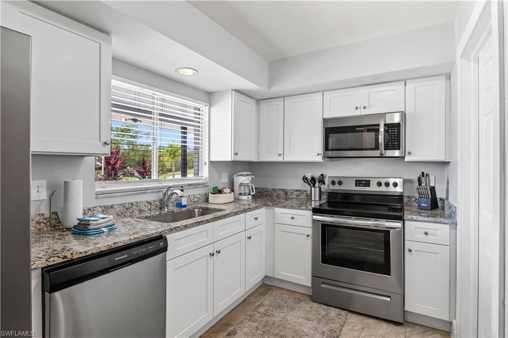 12200/12210 Shoreview Dr, Cape Coral, FL 33993 Photo
