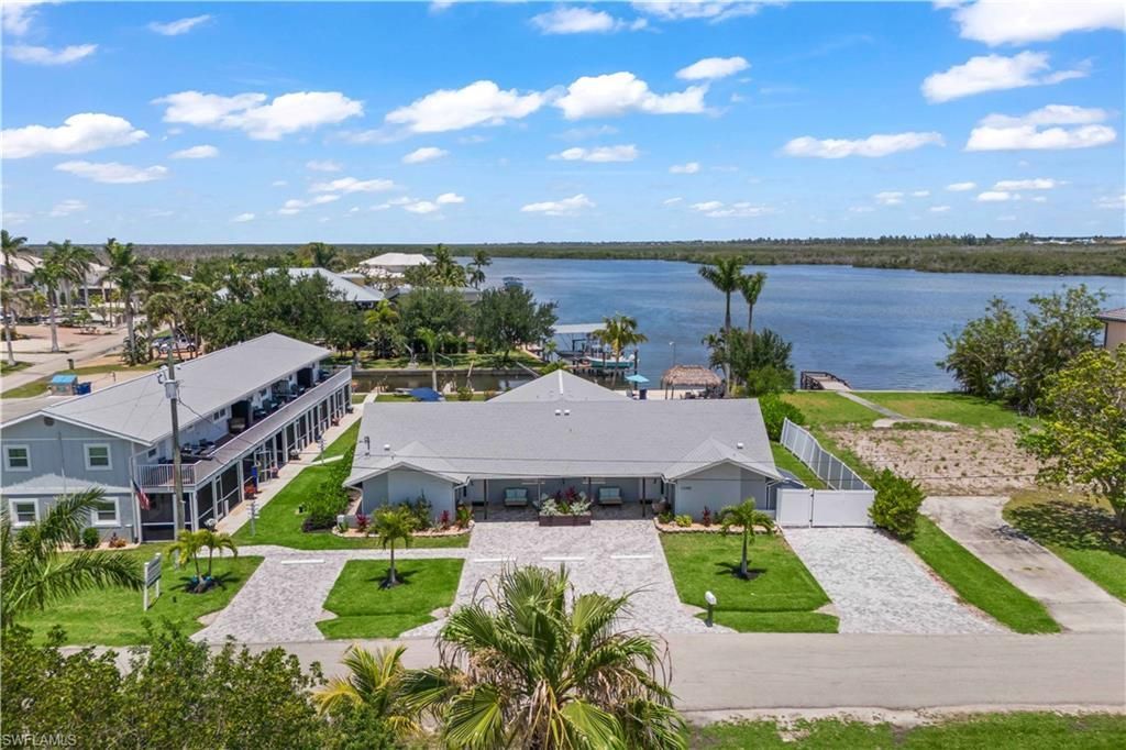 12200/12210 Shoreview Dr, Cape Coral, FL 33993 Photo