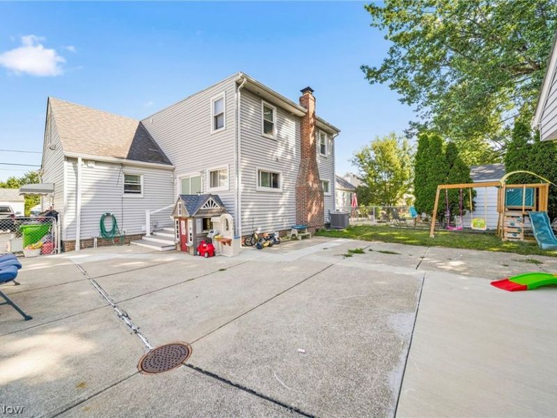 30018 Truman Avenue, Wickliffe, OH 44092 Photo 32