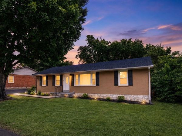 1424 Longview Drive , Bowling Green, KY 42101