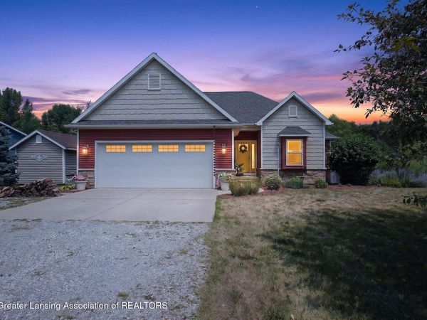 9273 S Butler Road, Perrinton, MI 48871