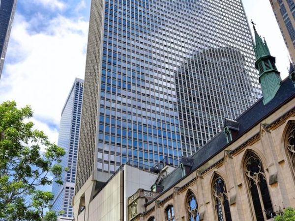 111 E Chestnut Street , Unit 42F, Chicago, IL 60611