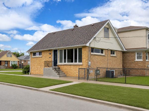 9700 S Princeton Avenue , Chicago, IL 60628