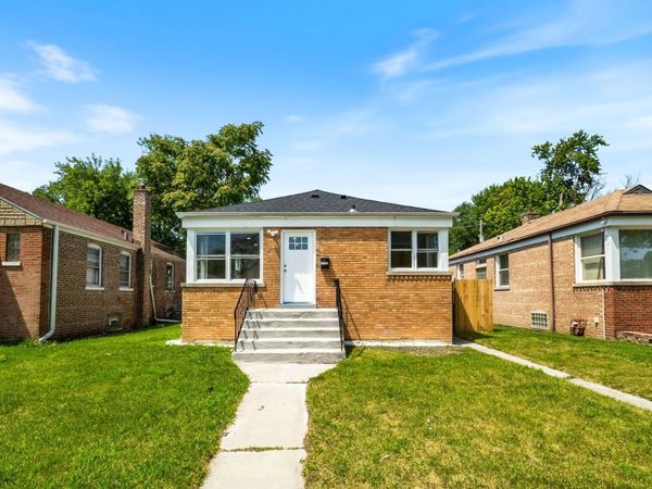 12742 S Parnell Avenue , Chicago, IL 60628