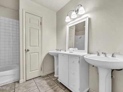 541 Smithridge Park, Reno, NV 89502 Photo