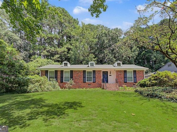 2037 Desmond Drive, Decatur, GA 30033