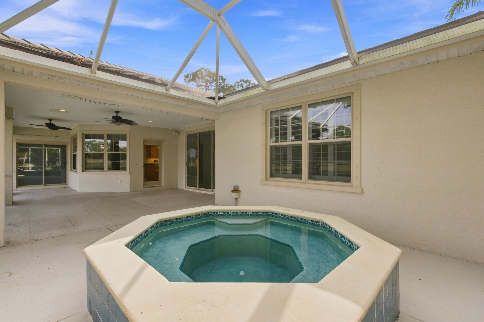 3608 Twin Lakes Terrace, Fort Pierce, FL 34951 Photo