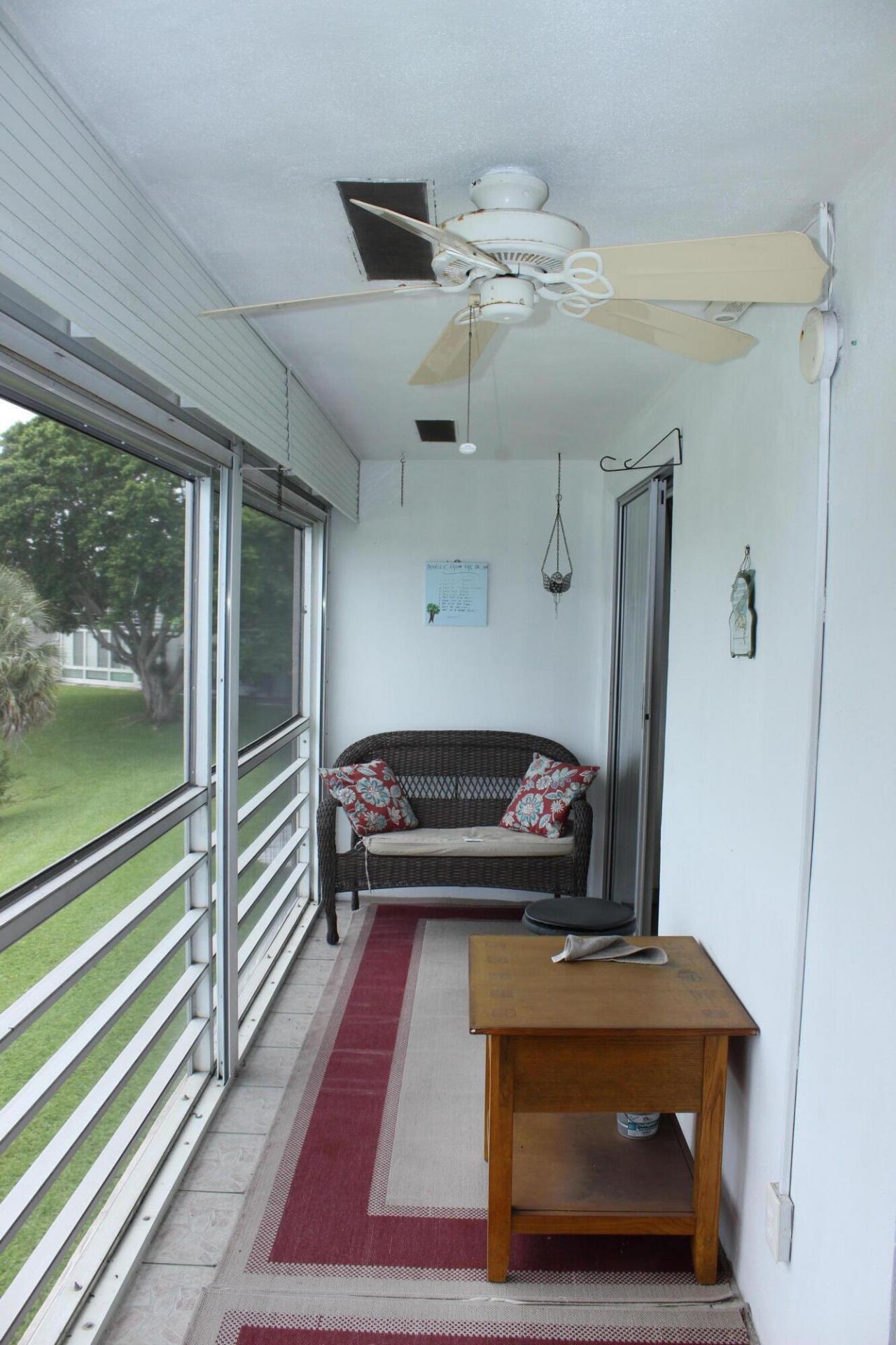 35 Somerset B, Unit 35, West Palm Beach, FL 33417 Photo