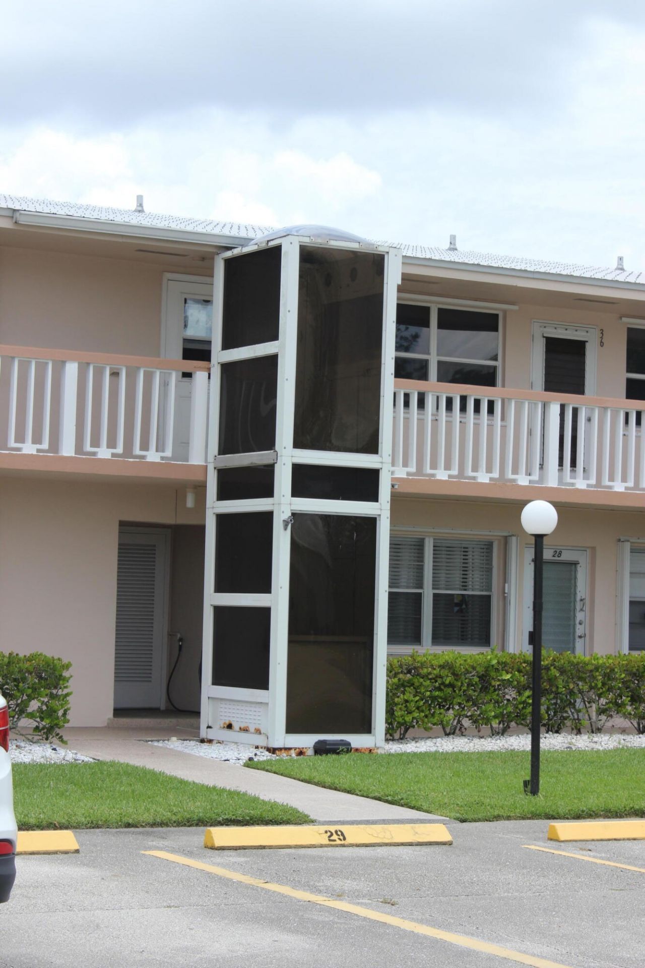 35 Somerset B, Unit 35, West Palm Beach, FL 33417 Photo