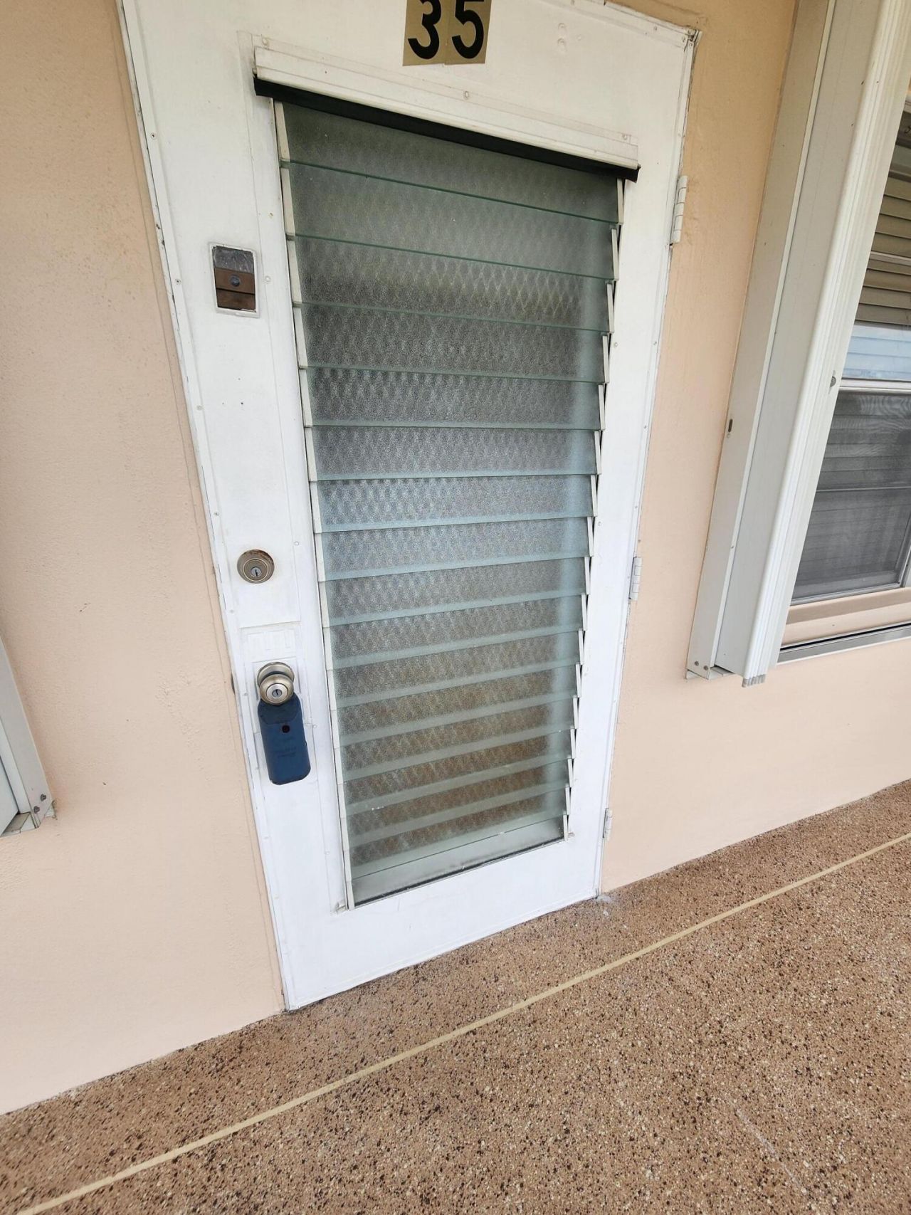 35 Somerset B, Unit 35, West Palm Beach, FL 33417 Photo