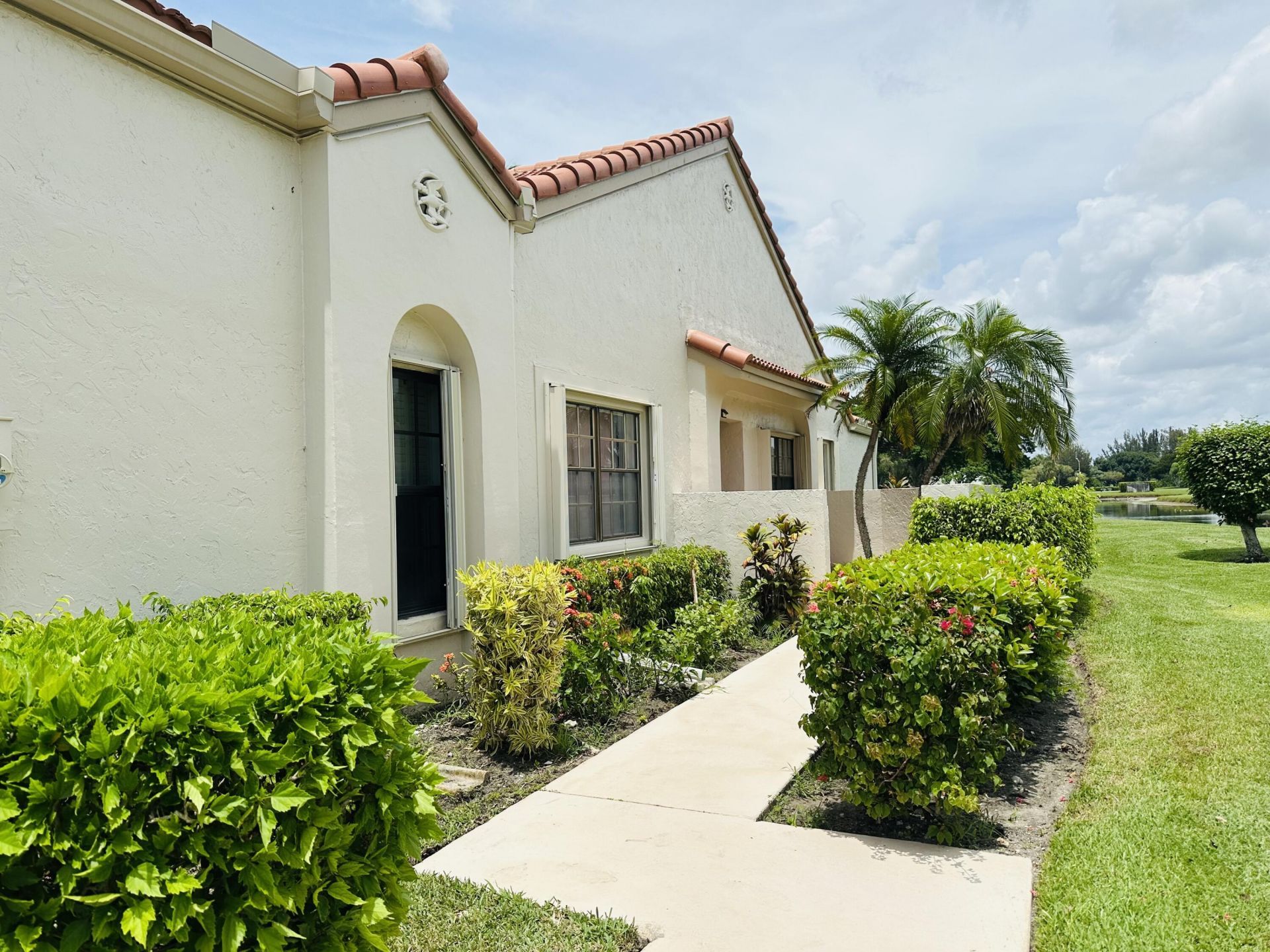 5851 Parkwalk Circle W, Boynton Beach, FL 33472 Photo