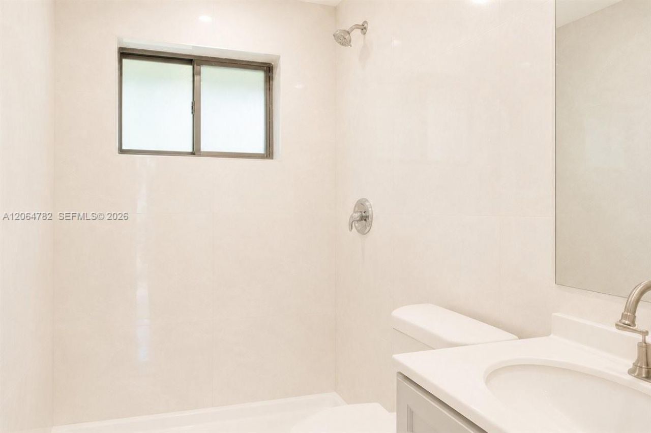 355 NE 55th Ter, Unit 1, Miami, FL 33137 Photo
