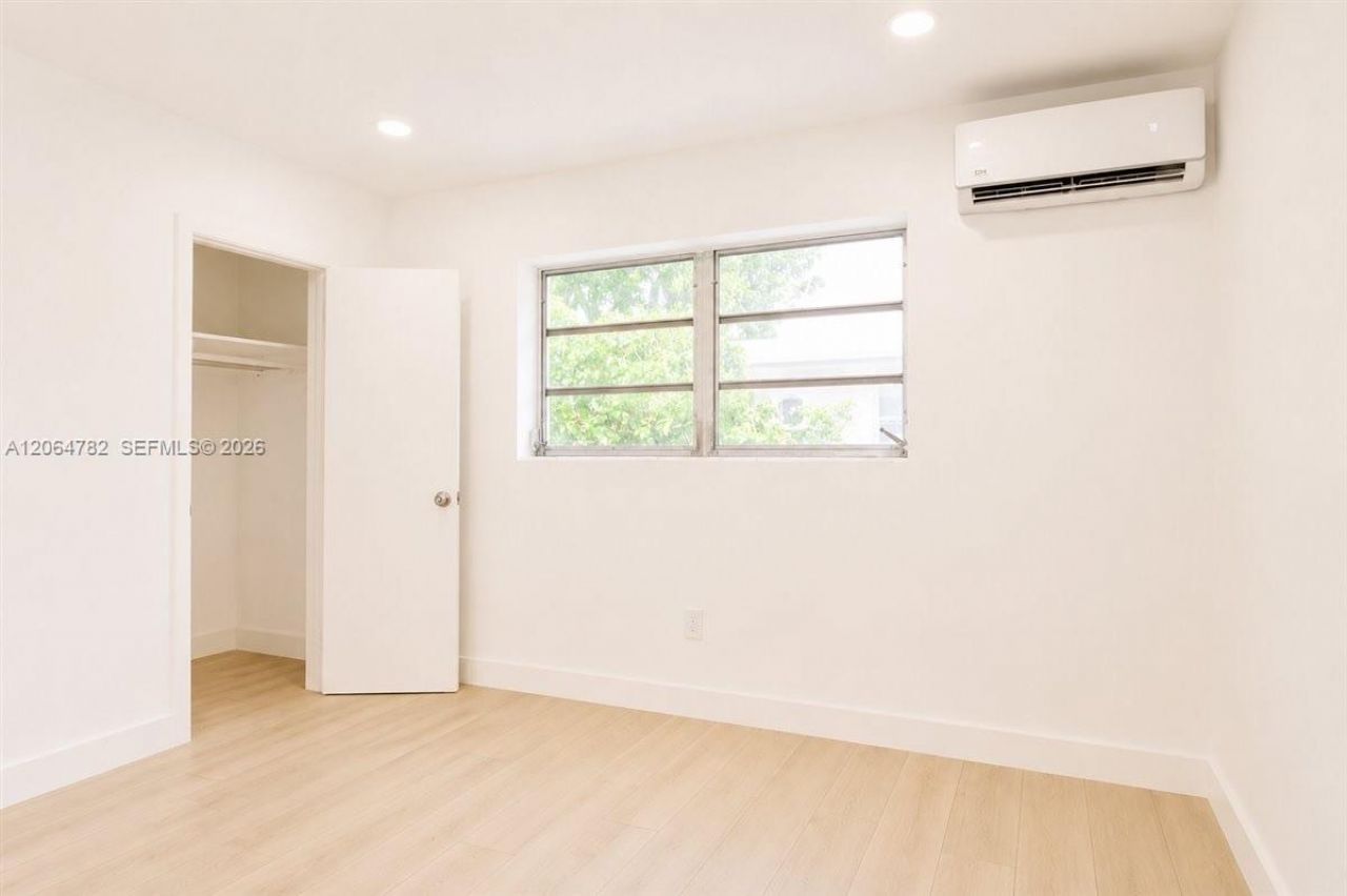 355 NE 55th Ter, Unit 1, Miami, FL 33137 Photo