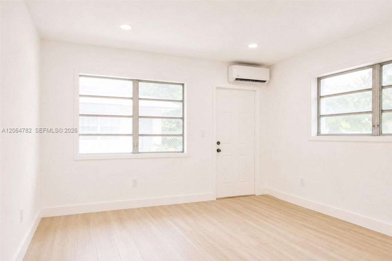 355 NE 55th Ter, Unit 1, Miami, FL 33137 Photo