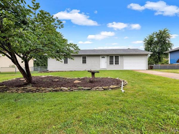 774 Sommerset Drive, Troy, MO 63379