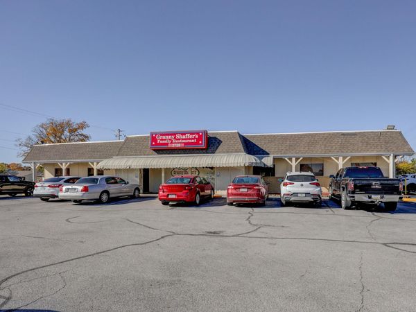 2728 &2802 N Rangeline Road , Joplin, MO 64801
