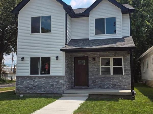 1802 S Center Street, Terre Haute, IN 47807