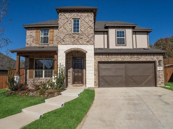 7045 Pecan Glen Place, Fort Worth, TX 76120