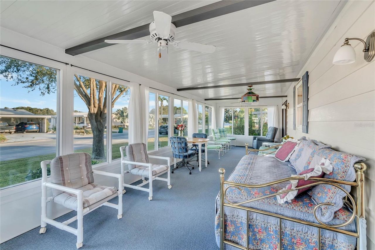 1690 Nassau Circle , Tavares, FL 32778 Photo