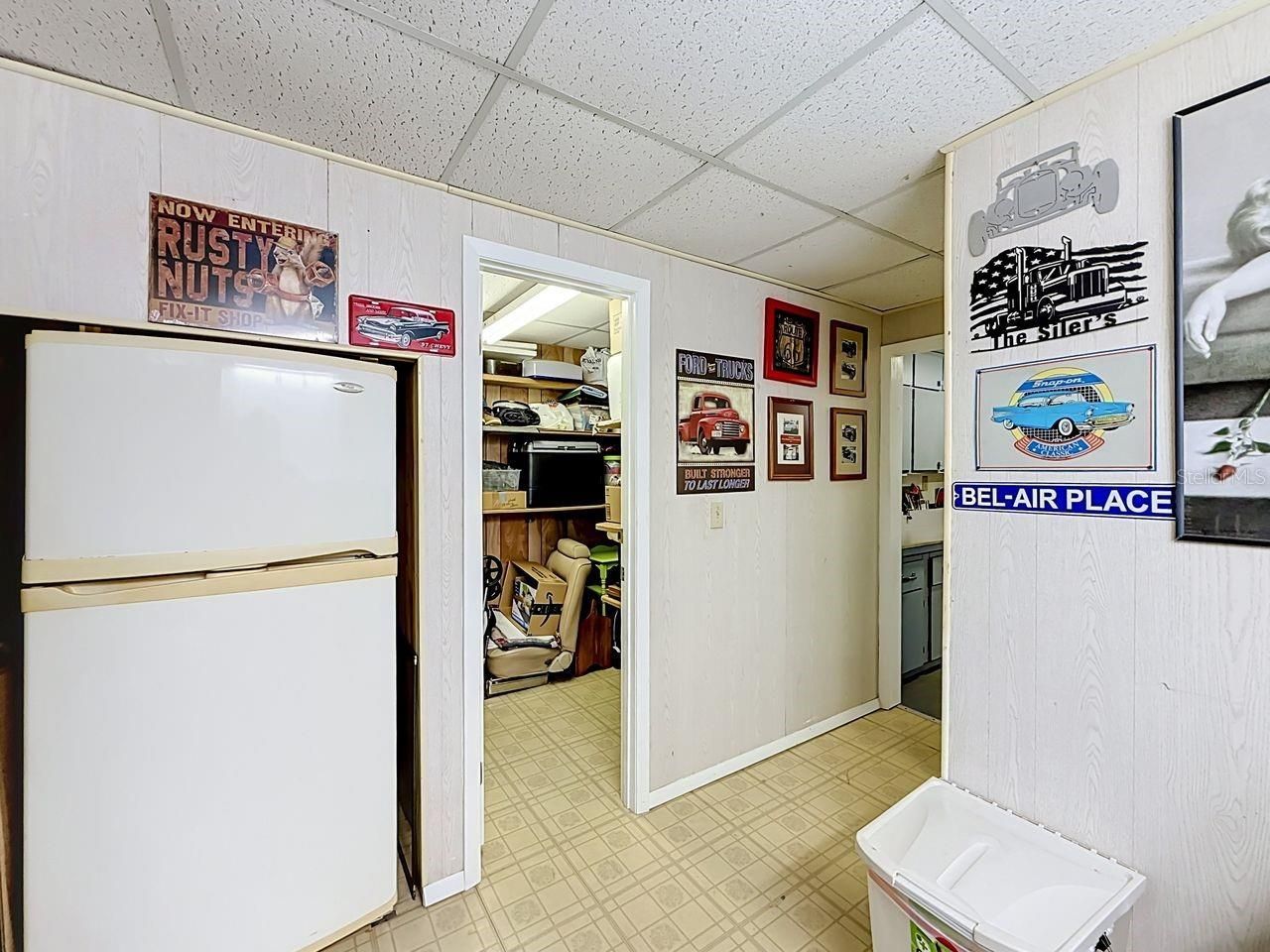 1690 Nassau Circle , Tavares, FL 32778 Photo