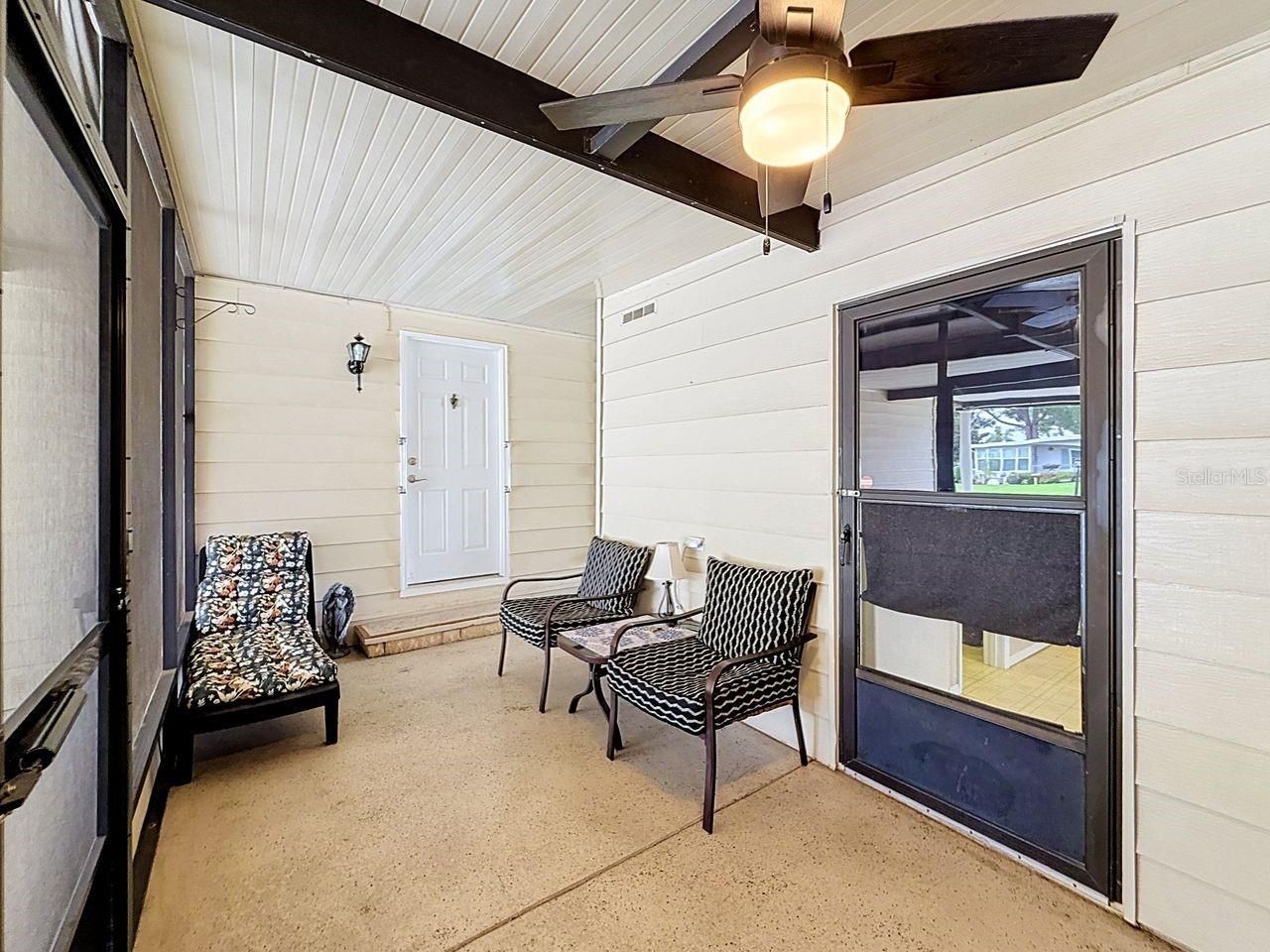1690 Nassau Circle , Tavares, FL 32778 Photo