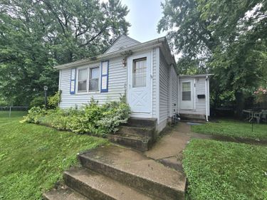255 E 8th Street, Hobart, IN 46342