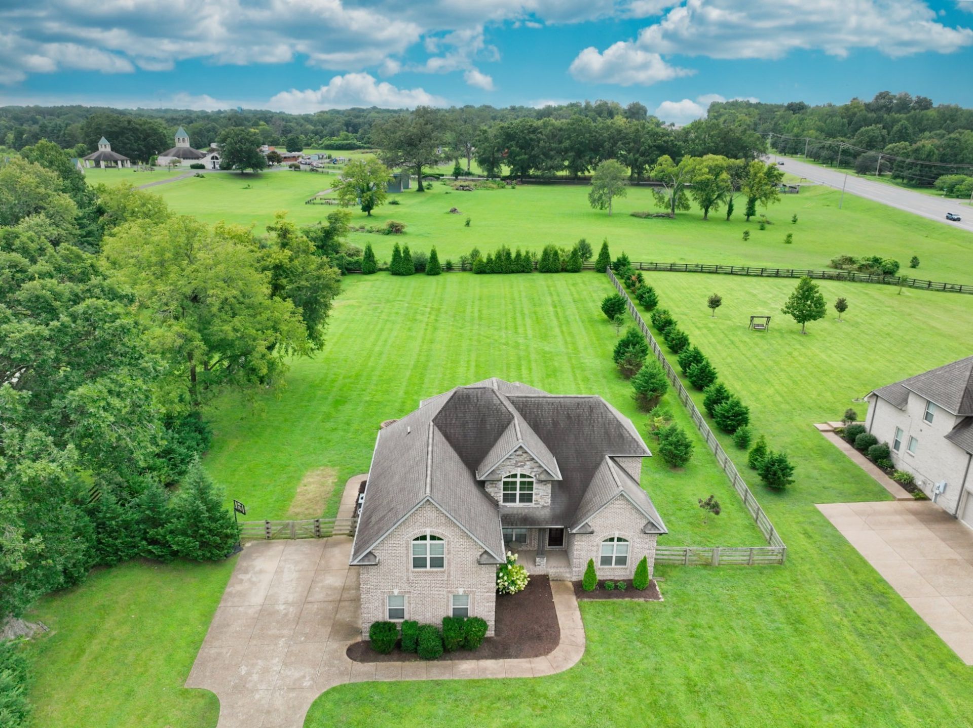 80 Cherokee Dock Rd, Lebanon, TN 37087 Main Photo