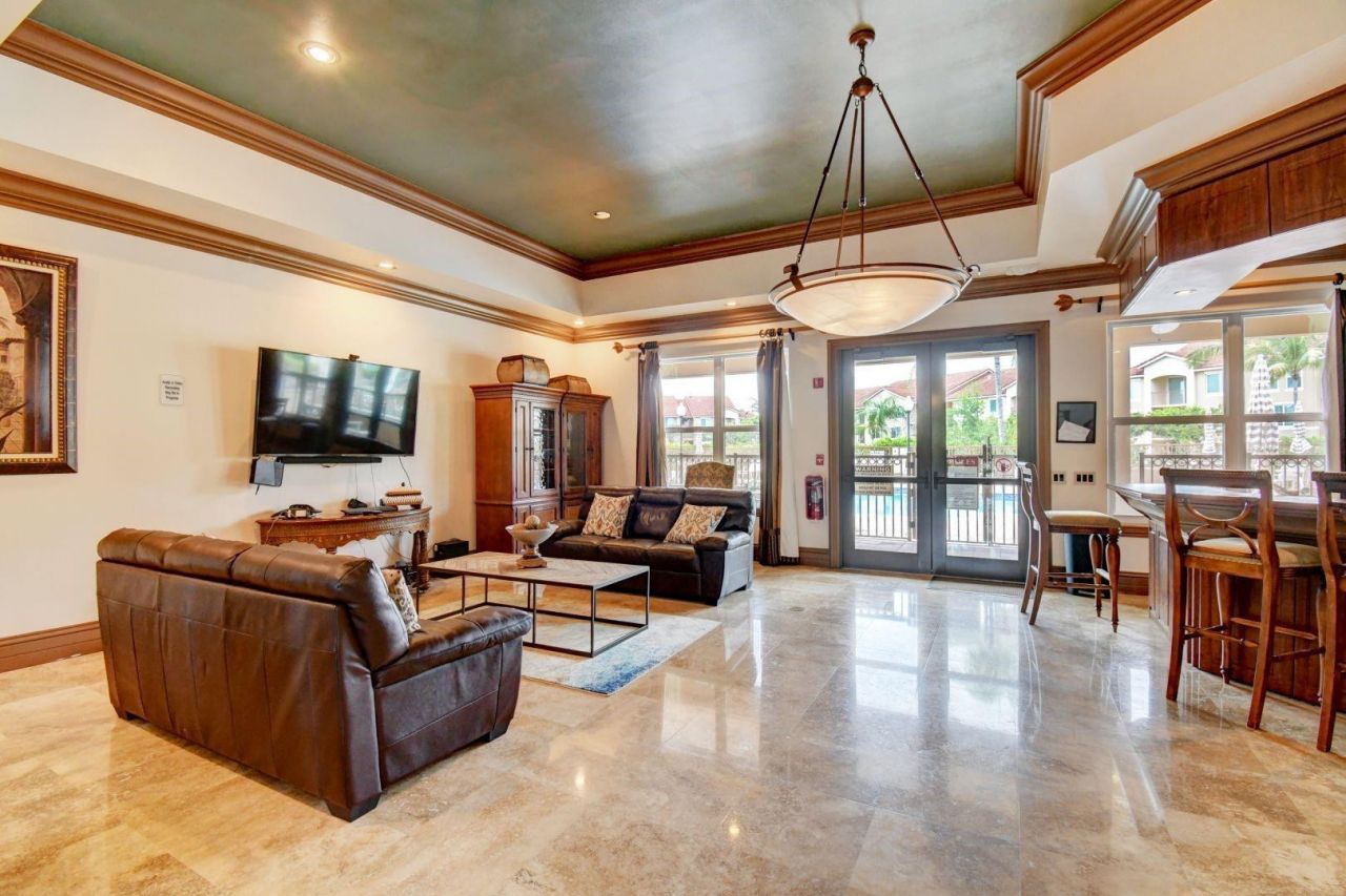 322 Villa Circle, Unit 322, Boynton Beach, FL 33435 Photo