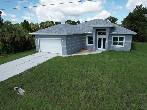 508 HERRIN AVE, LEHIGH ACRES, FL 33974