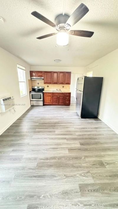 605 S J St , Unit 2, Lake Worth, FL 33460 Photo