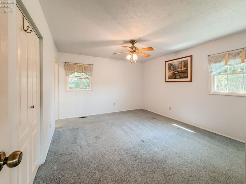 1107 Columbia Avenue, Port Clinton, OH 43452 Photo 17