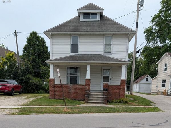 215 W Perry Street, Tiffin, OH 44818