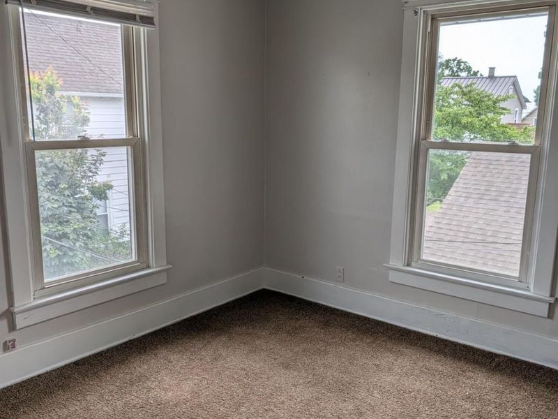 215 W Perry Street, Tiffin, OH 44818 Photo 10