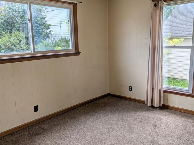 215 W Perry Street, Tiffin, OH 44818 Photo 5