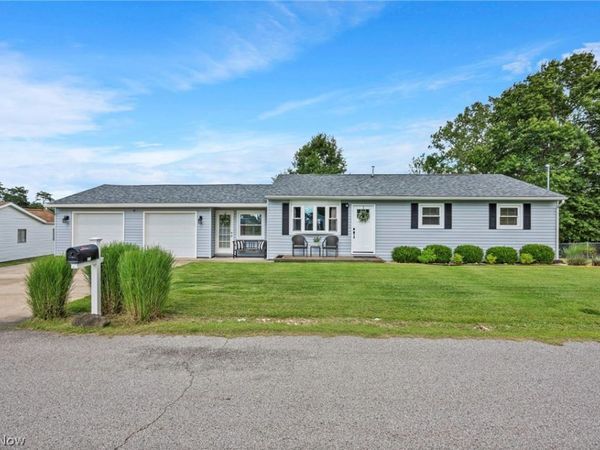 374 Meadow Lane, Parkersburg, WV 26101
