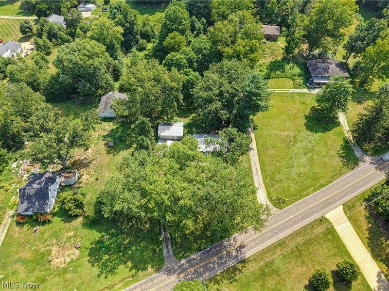 7091 Akron Avenue NW, New Franklin, OH 44614 Photo 21