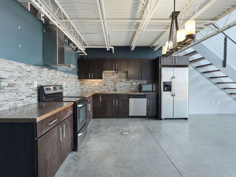 367 Auden Avenue, Unit 304, Columbus, OH 43215 Photo 24