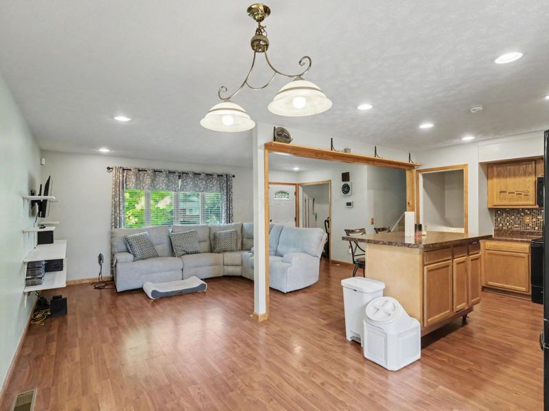 268 Terrence Drive , Bellefontaine, OH 43311 Photo 7
