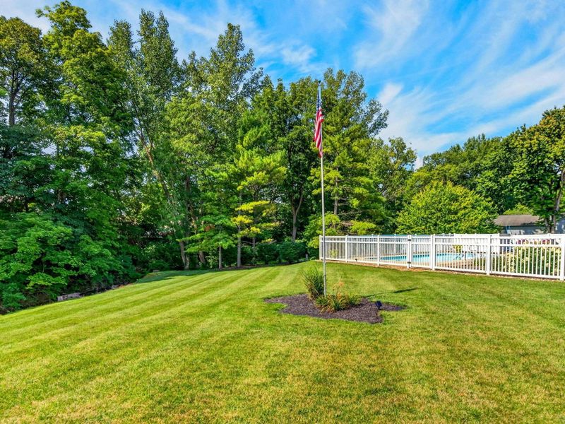 253 Clark Drive, Circleville, OH 43113 Photo 6