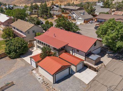 905 S E Street, Virginia City, NV 89440 Photo