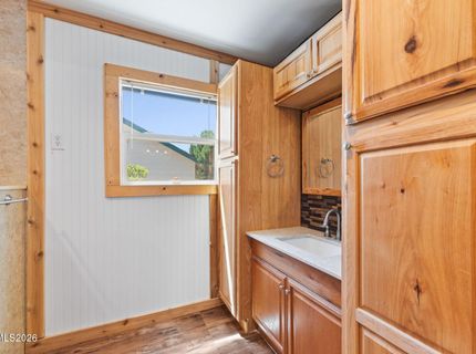 905 S E Street, Virginia City, NV 89440 Photo
