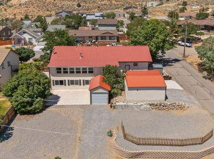 905 S E Street, Virginia City, NV 89440 Photo