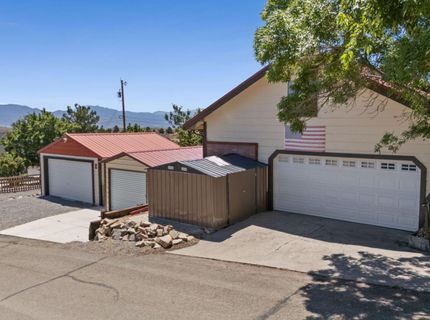 905 S E Street, Virginia City, NV 89440 Photo