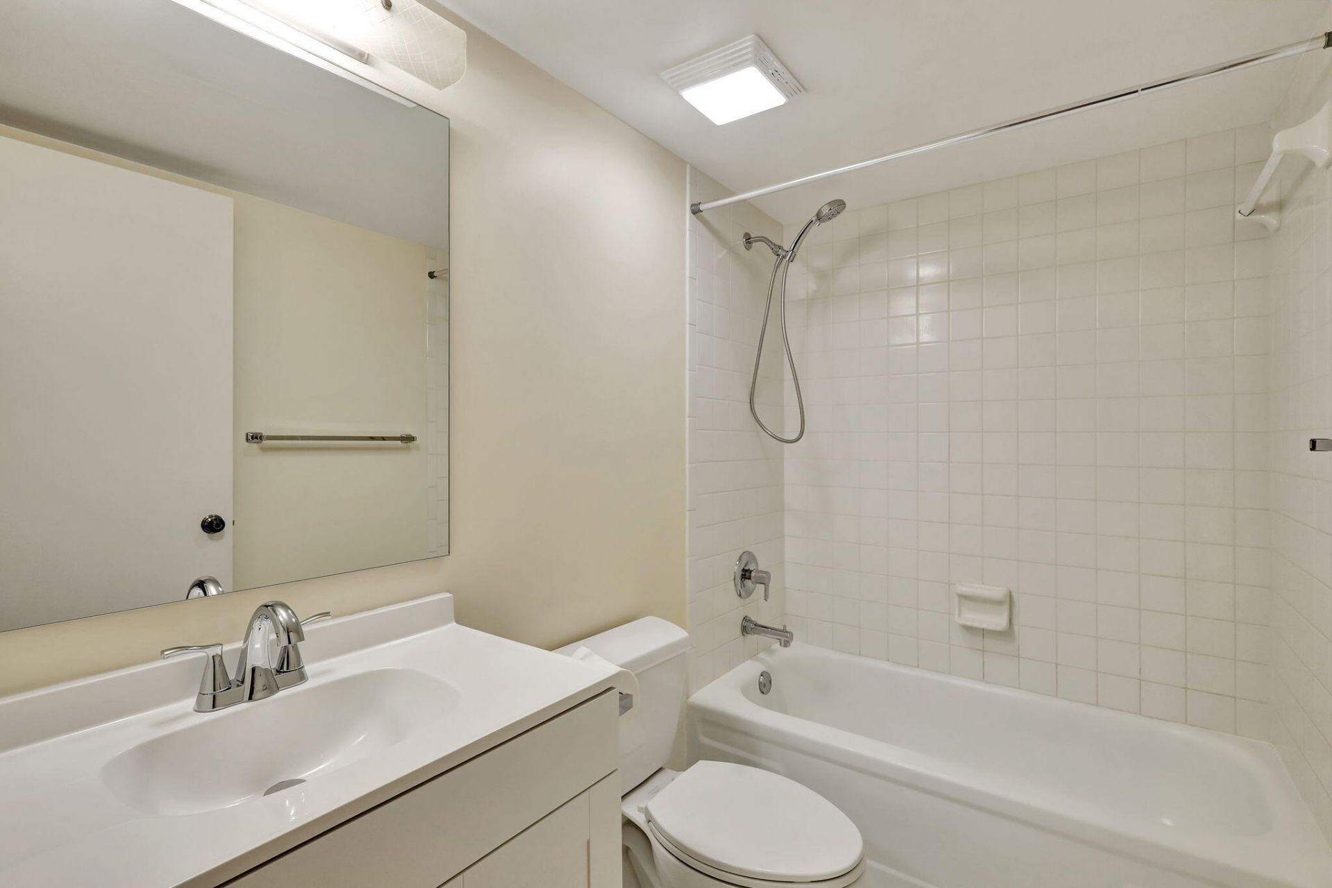 120 NW 70th Street, Unit 0103, Boca Raton, FL 33487 Photo