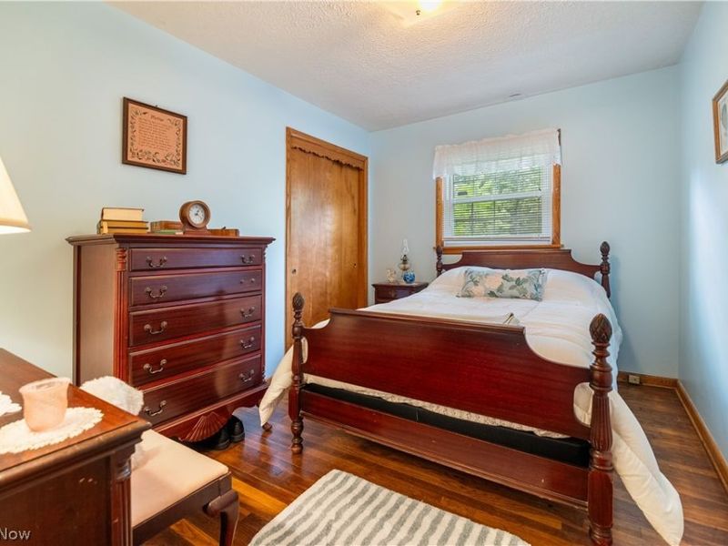 3112 N Bender Avenue , Akron, OH 44319 Photo 15