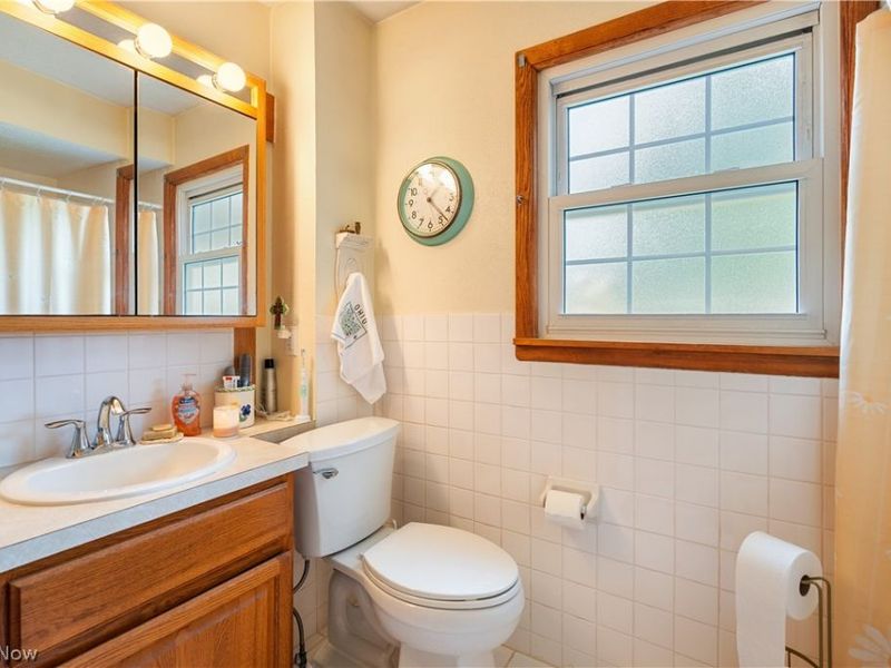 3112 N Bender Avenue , Akron, OH 44319 Photo 20